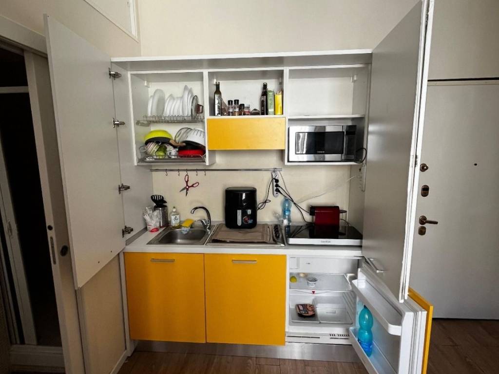 appartamento in affitto a Milano in zona Centro Direzionale