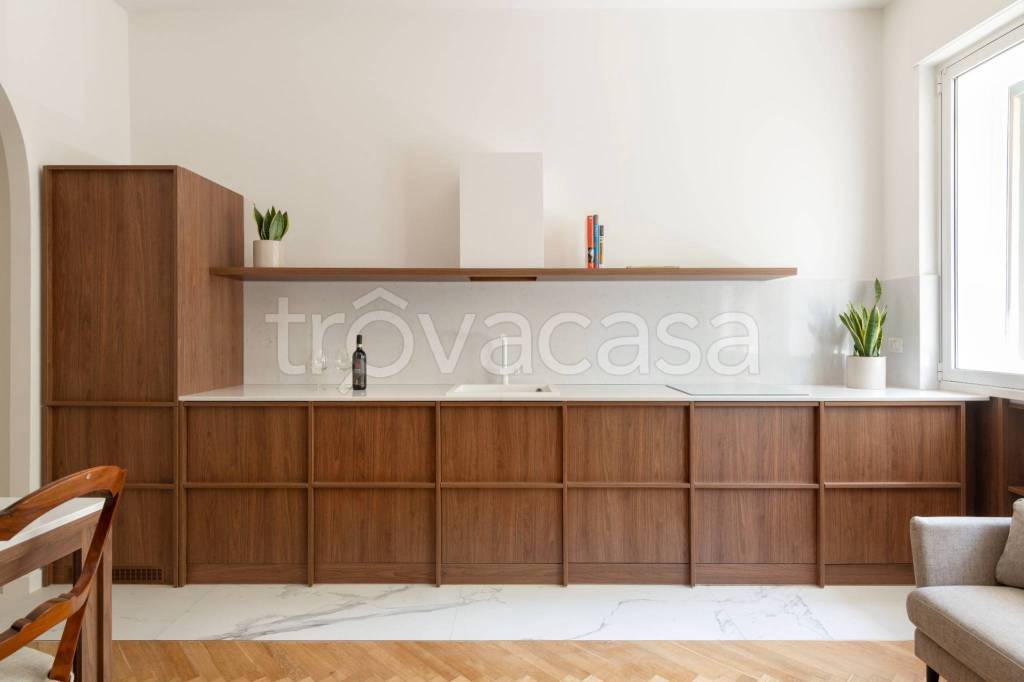 appartamento in affitto a Milano in zona Sant'Ambrogio