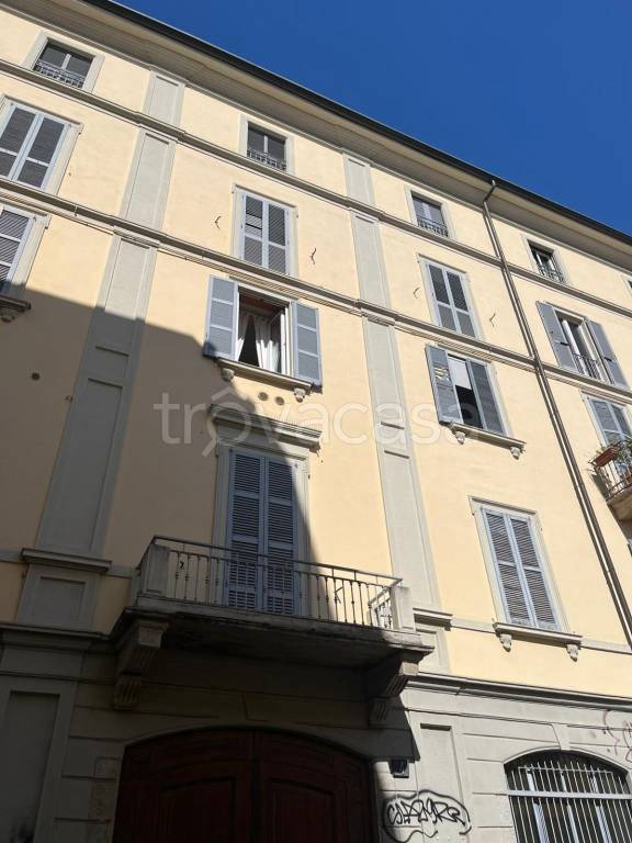 appartamento in affitto a Milano in zona Porta Genova