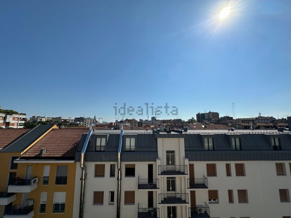 appartamento in affitto a Milano in zona Cinque Giornate