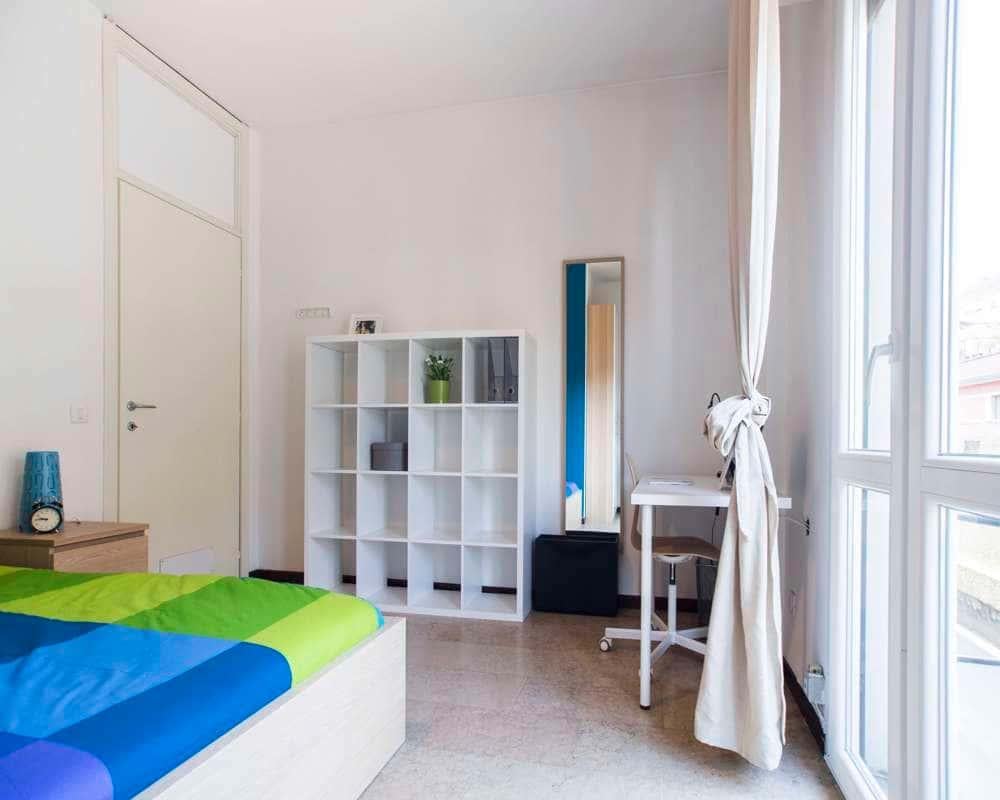 negozio in affitto a Milano in zona Cagnola