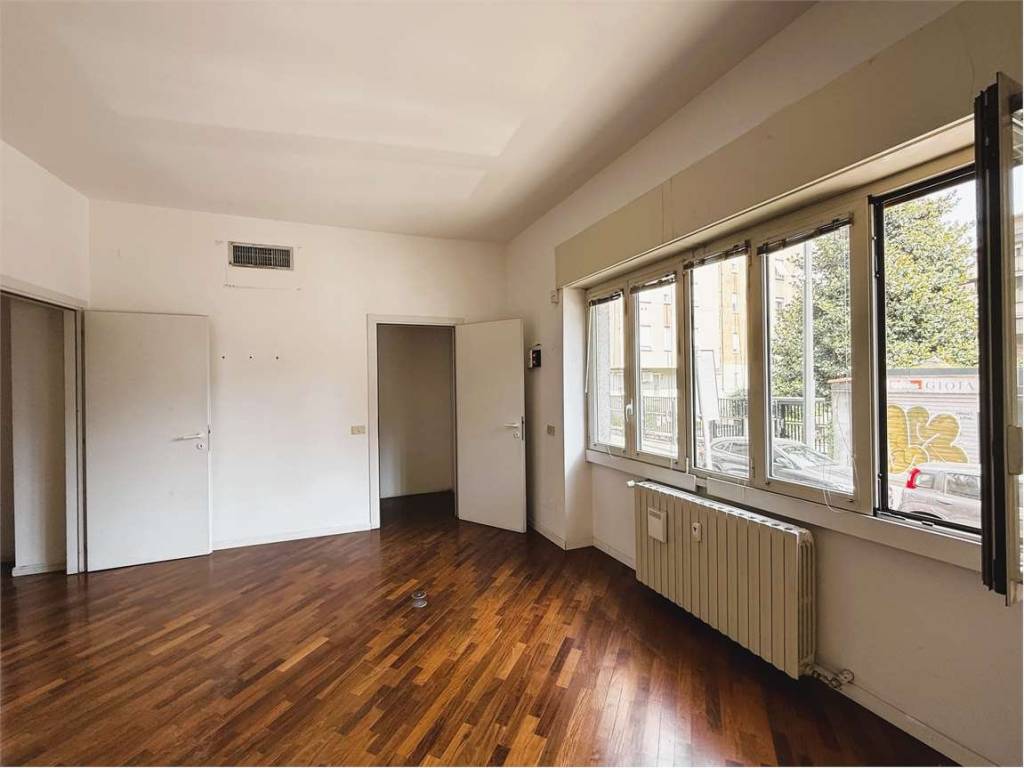 ufficio in affitto a Milano in zona Solari