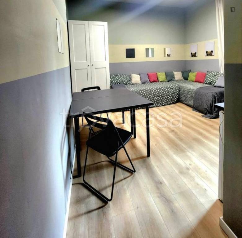 appartamento in affitto a Milano in zona Famagosta