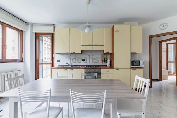 appartamento in affitto a Milano in zona Famagosta