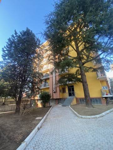 appartamento in affitto a Milano in zona Famagosta