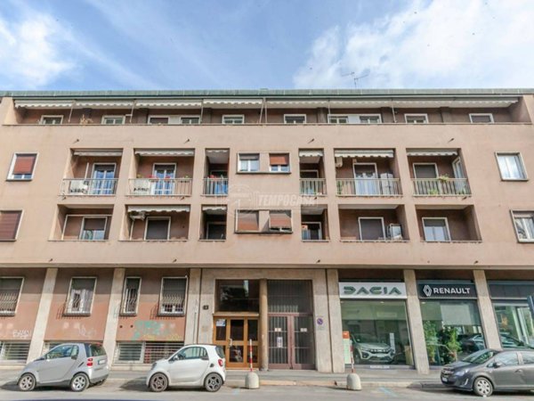 appartamento in affitto a Milano in zona Montalbino
