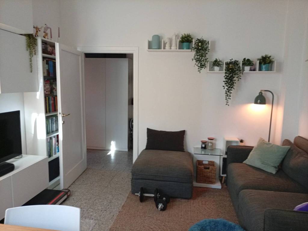 appartamento in affitto a Milano in zona Vigentino