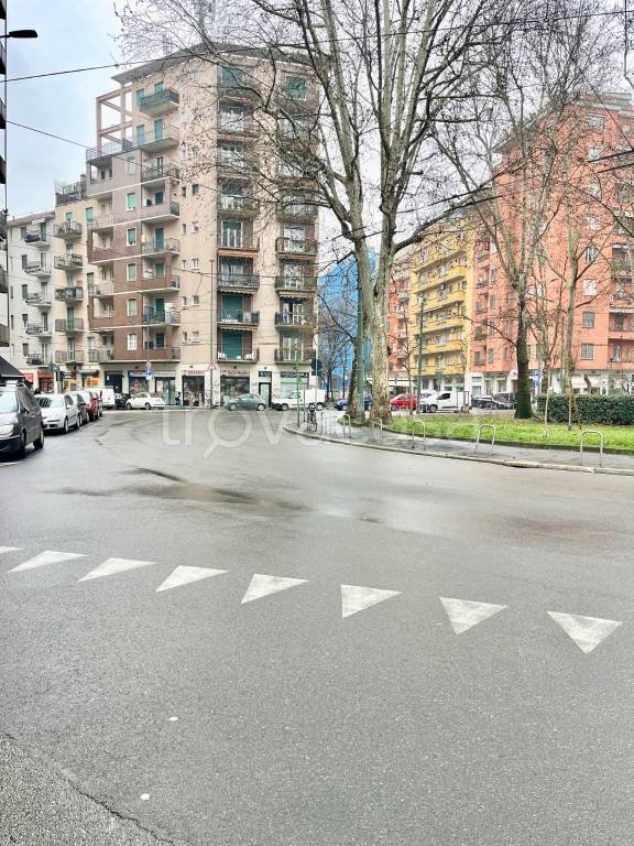 appartamento in affitto a Milano in zona Piazzale Lodi