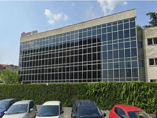 intera palazzina in affitto a Milano in zona Chiesa Rossa