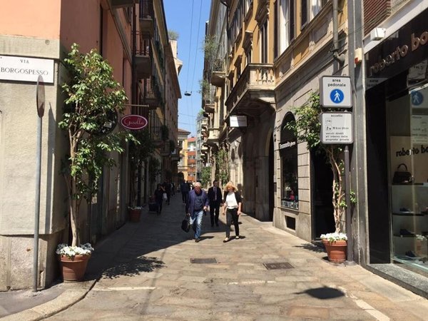 negozio in affitto a Milano in zona Centro Storico