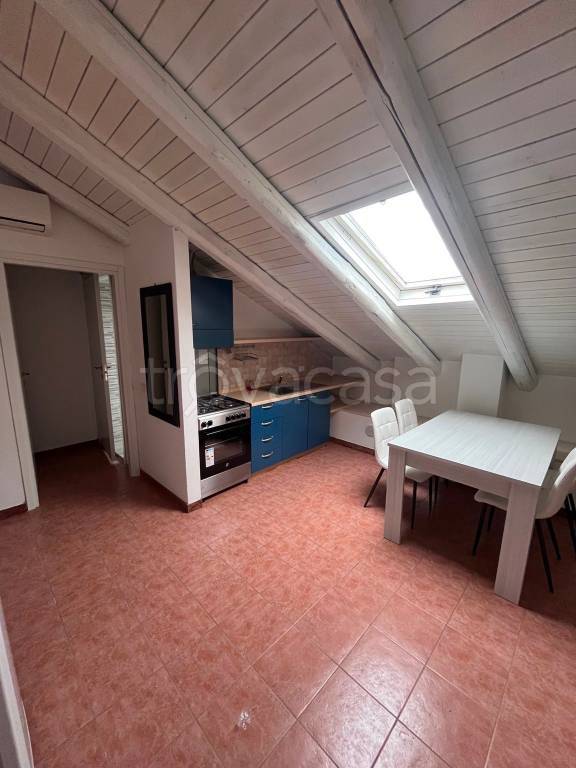 appartamento in affitto a Milano in zona Vigentino