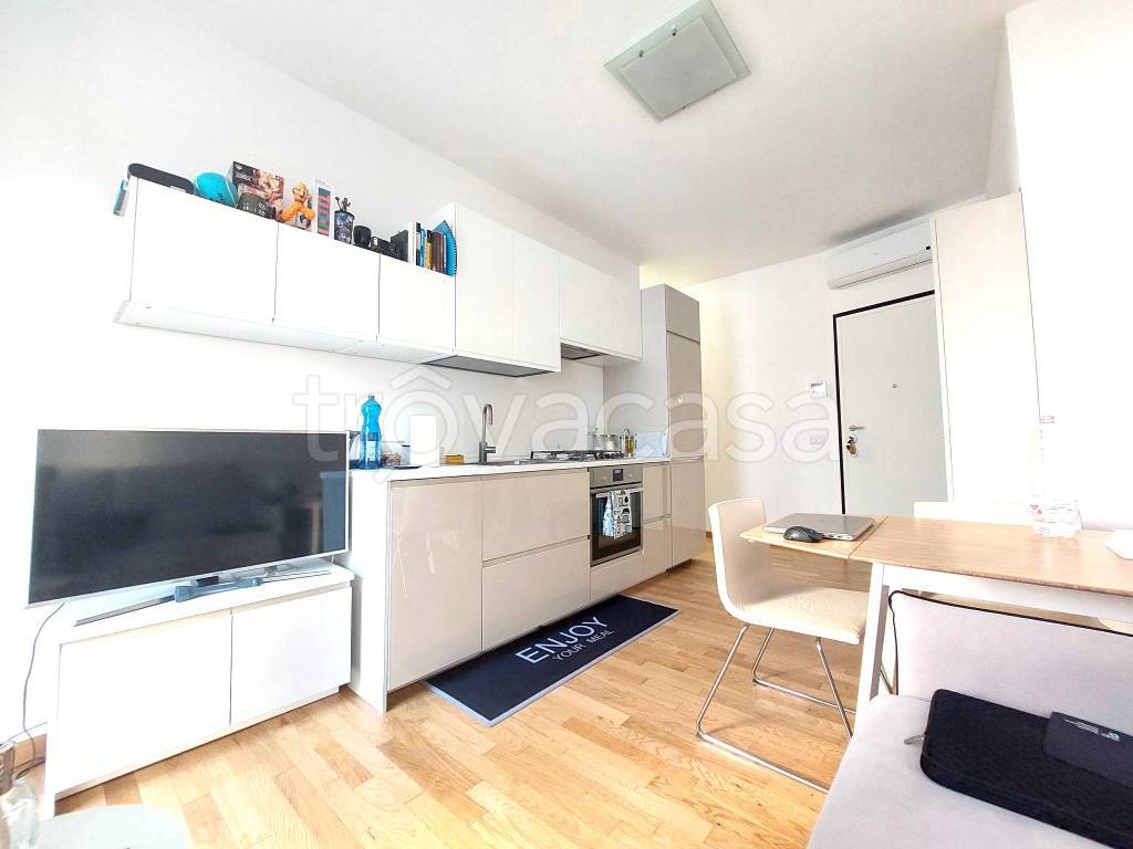 appartamento in affitto a Milano in zona Porta Nuova