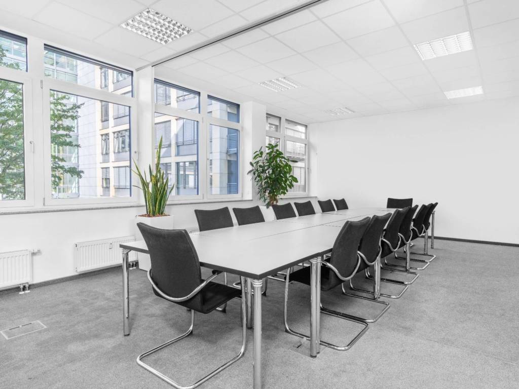 ufficio in affitto a Milano in zona Centro Direzionale