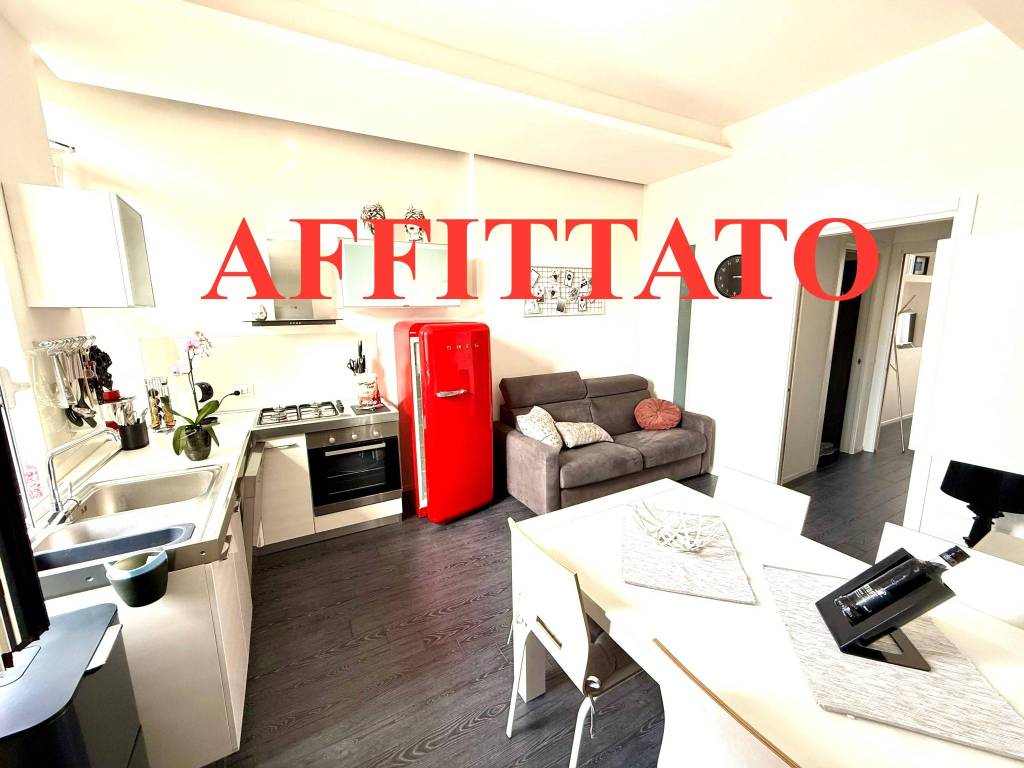 appartamento in affitto a Milano in zona Famagosta