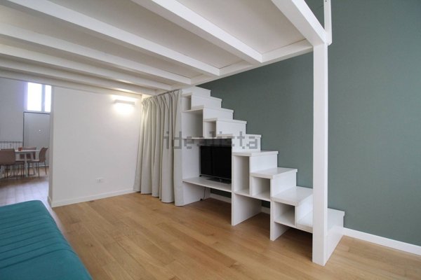 appartamento in affitto a Milano in zona Famagosta