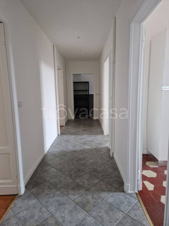 appartamento in affitto a Milano in zona Cinque Giornate