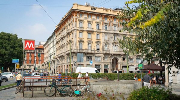 locale commerciale in affitto a Milano in zona Centro Direzionale