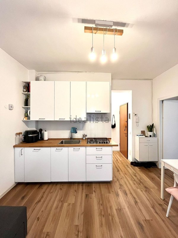 appartamento in affitto a Milano in zona Famagosta