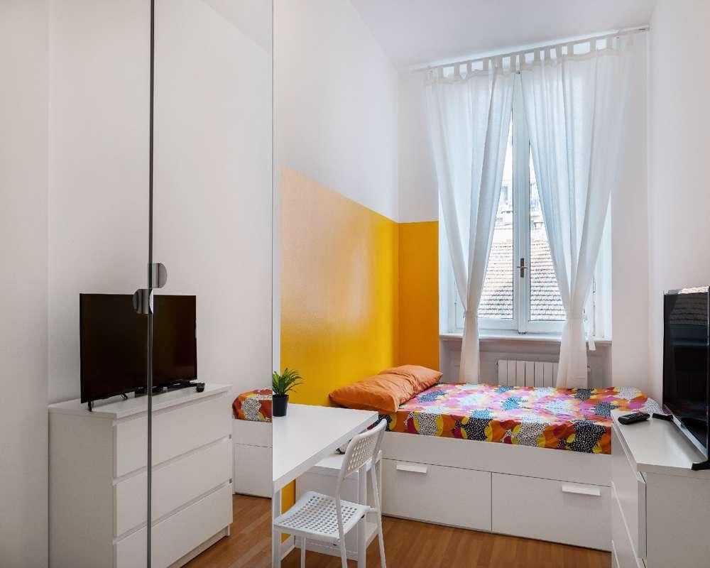 negozio in affitto a Milano