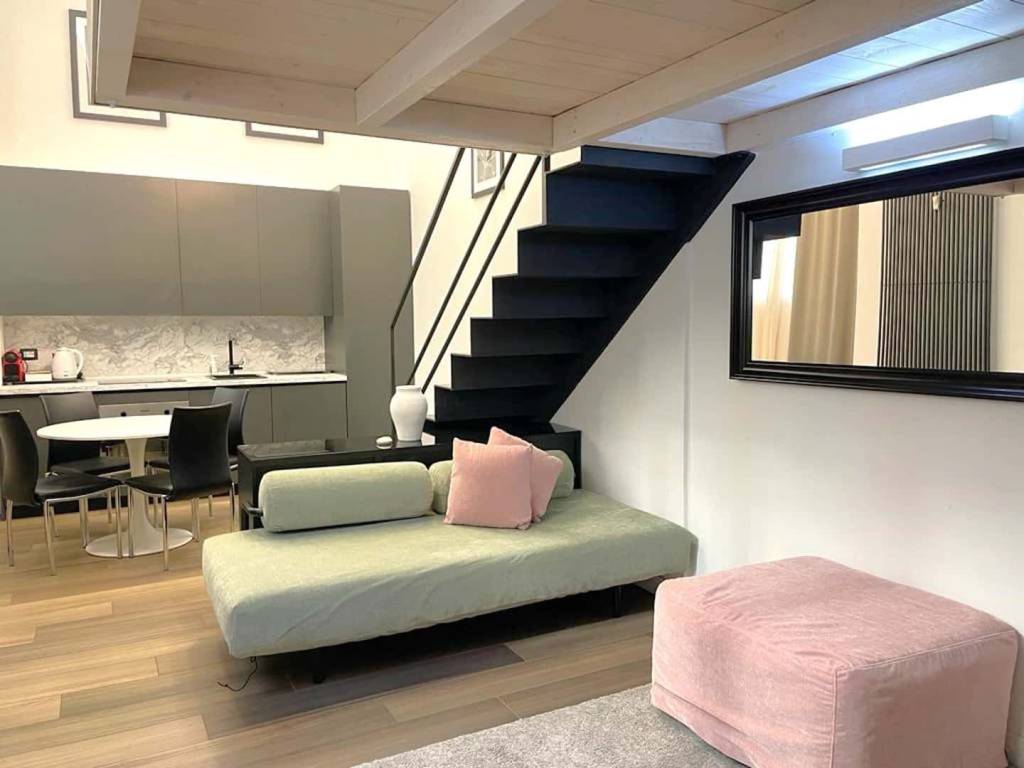 appartamento in affitto a Milano in zona Centro Direzionale