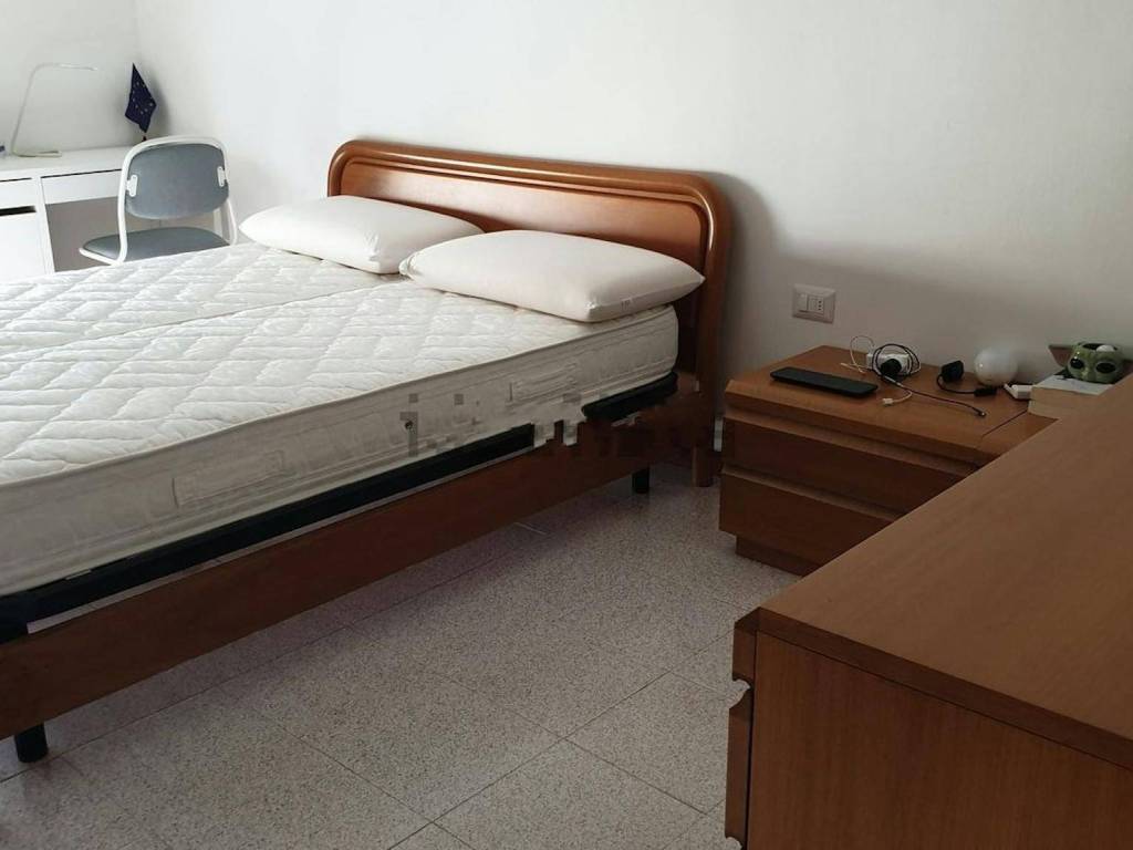 appartamento in affitto a Milano in zona Famagosta