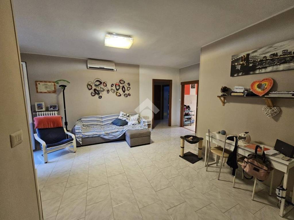 appartamento in affitto a Milano in zona Prato Centenaro
