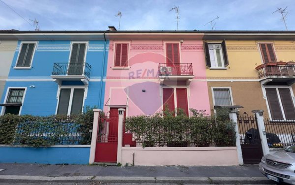 casa indipendente in affitto a Milano