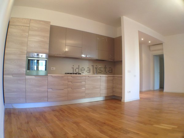 appartamento in affitto a Milano in zona Centro Direzionale