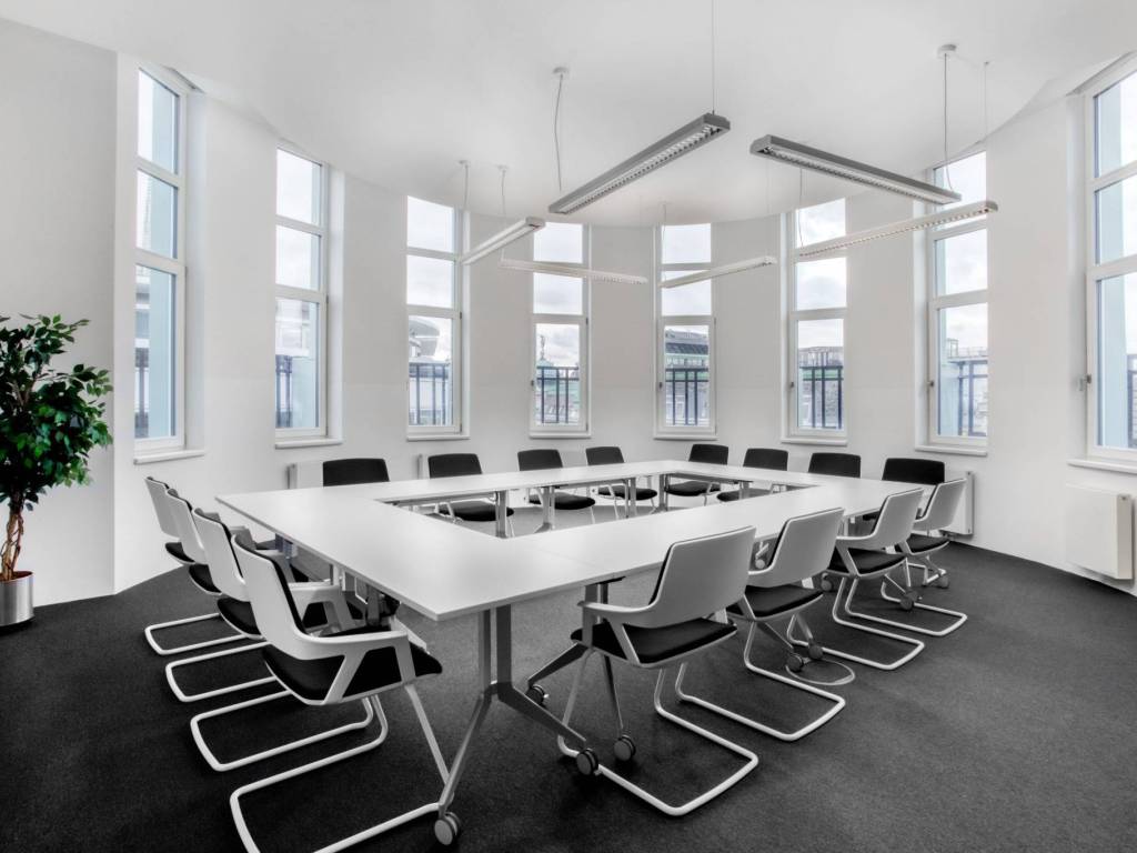 ufficio in affitto a Milano in zona Isola
