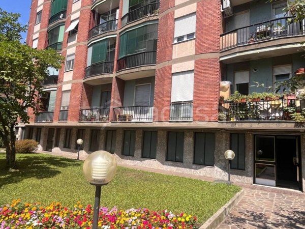 appartamento in affitto a Milano in zona Precotto