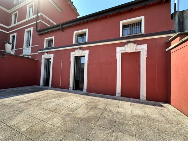 appartamento in affitto a Milano in zona Cinque Giornate