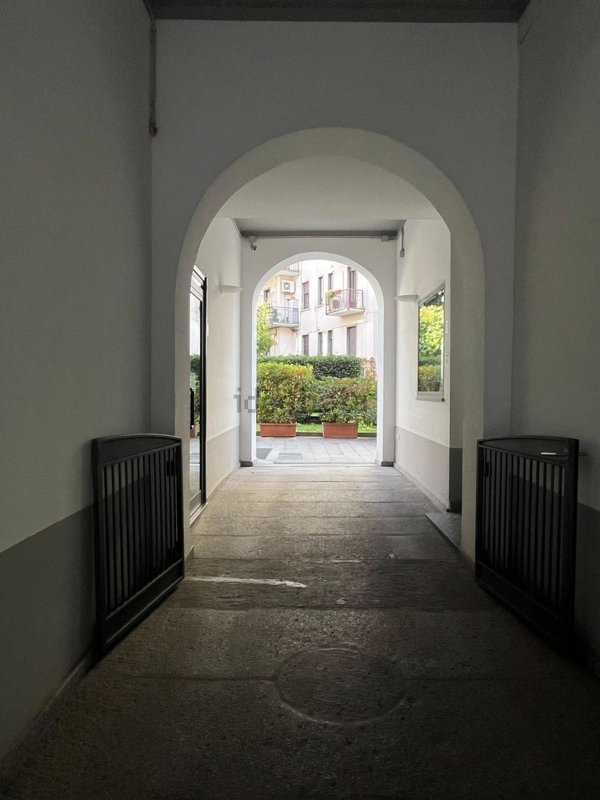 appartamento in affitto a Milano in zona Guastalla