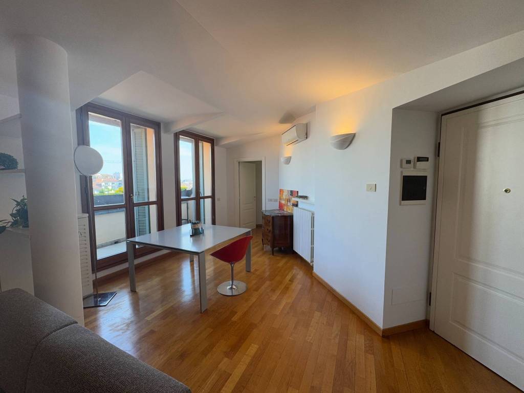 appartamento in affitto a Milano