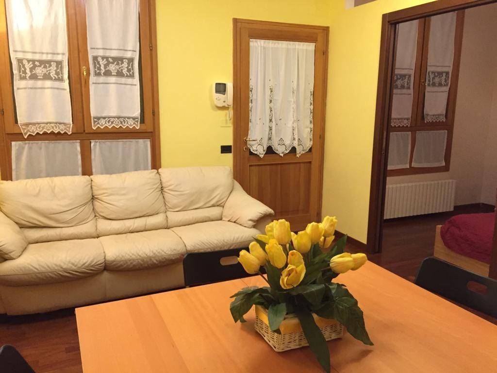 appartamento in affitto a Milano in zona Porta Ticinese