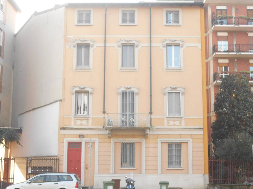 appartamento in affitto a Milano in zona Baggio