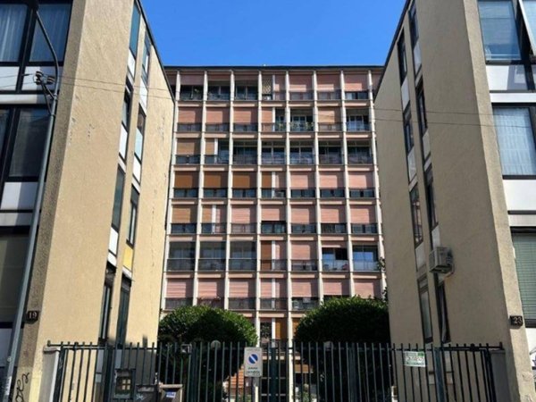 appartamento in affitto a Milano in zona Famagosta