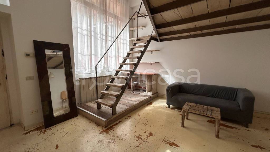 appartamento in affitto a Milano in zona Isola