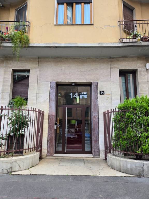 appartamento in affitto a Milano in zona Porta Romana