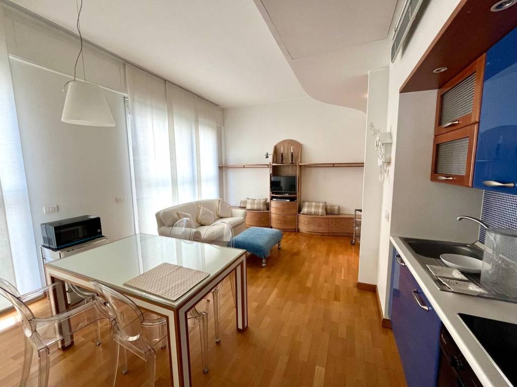 appartamento in affitto a Milano in zona Porta Nuova