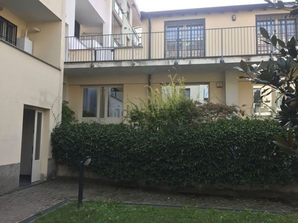 appartamento in affitto a Milano in zona Vigentino