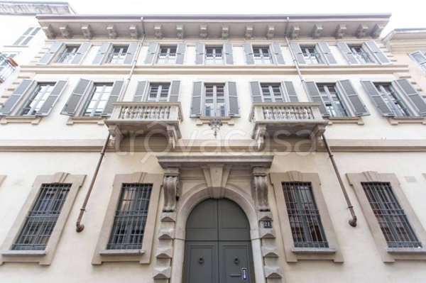 appartamento in affitto a Milano in zona Sant'Ambrogio