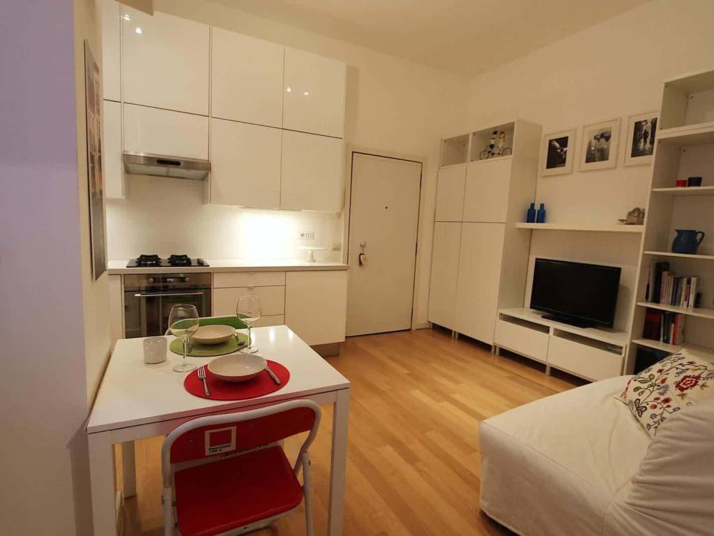 appartamento in affitto a Milano in zona Porta Nuova