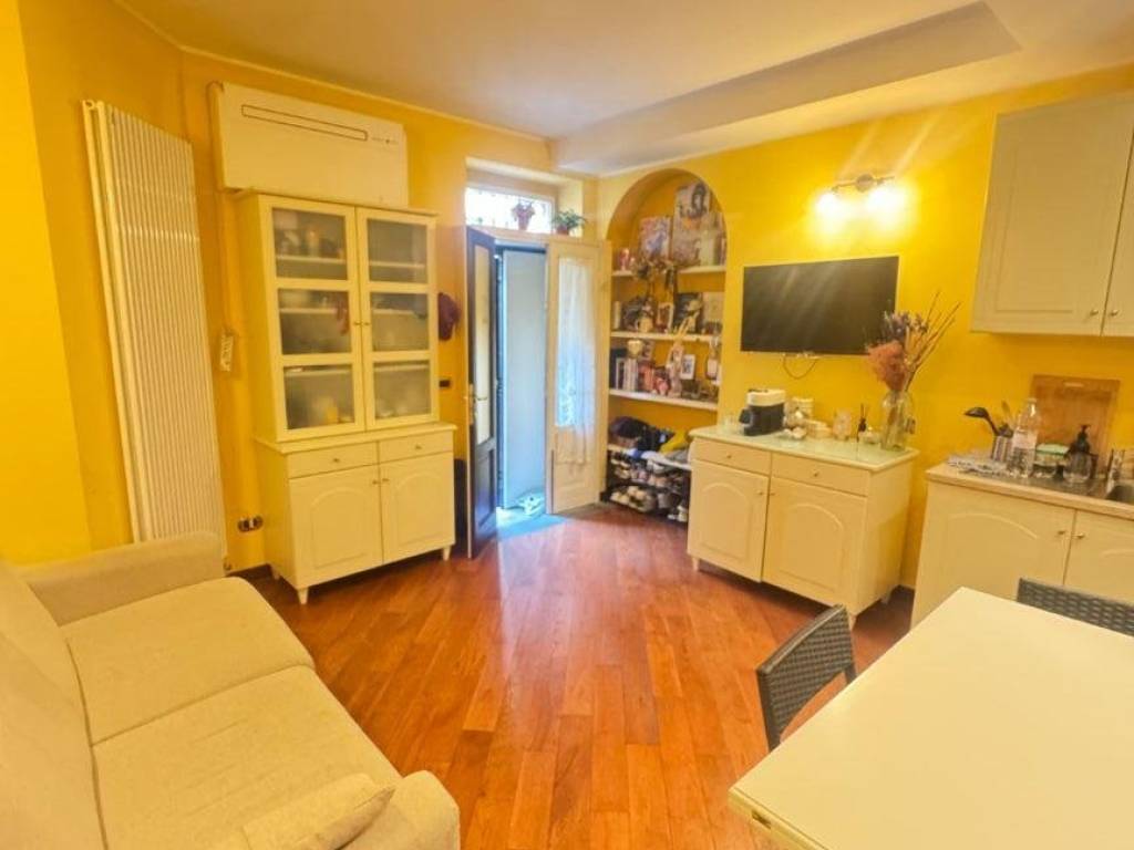 appartamento in affitto a Milano in zona Porta Genova