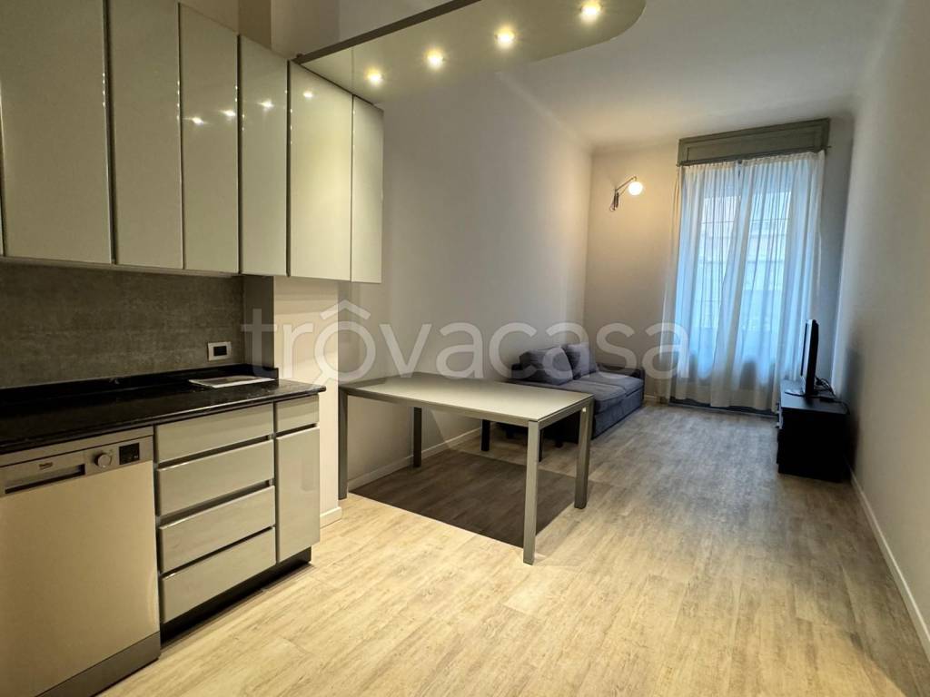 appartamento in affitto a Milano in zona XXII Marzo