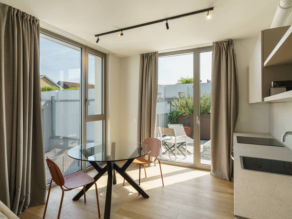appartamento in affitto a Milano in zona Famagosta