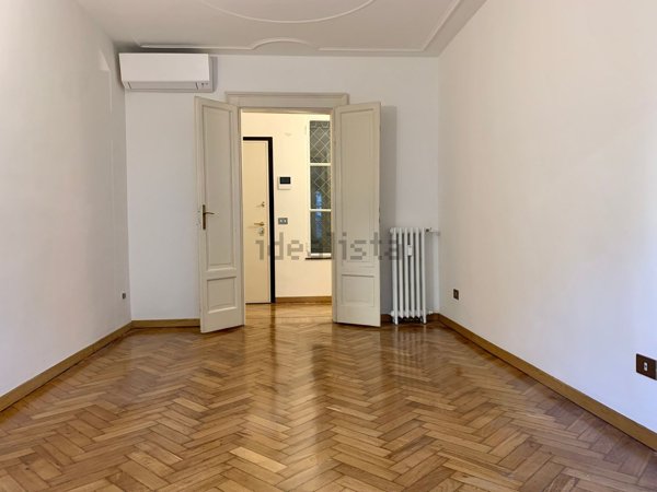appartamento in affitto a Milano in zona Cadorna
