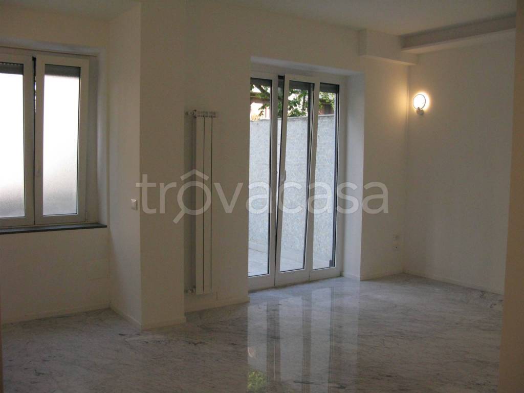 appartamento in affitto a Milano in zona Corvetto