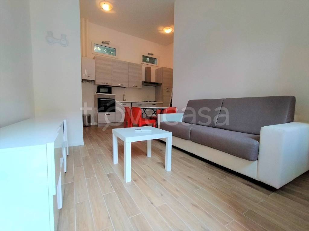 appartamento in affitto a Milano in zona Vigentino