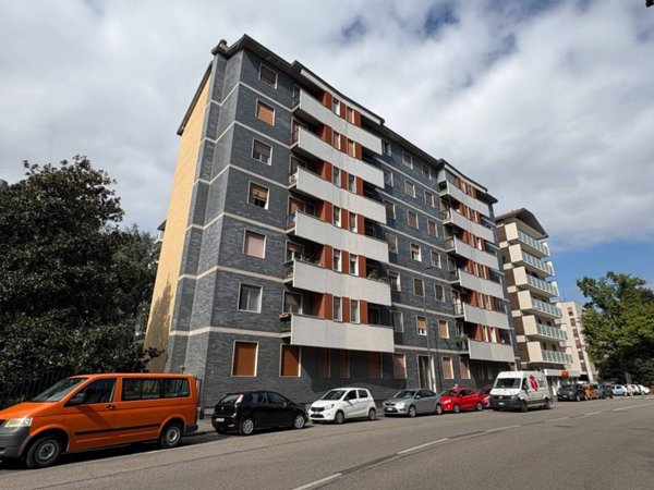 appartamento in affitto a Milano in zona Vigentino
