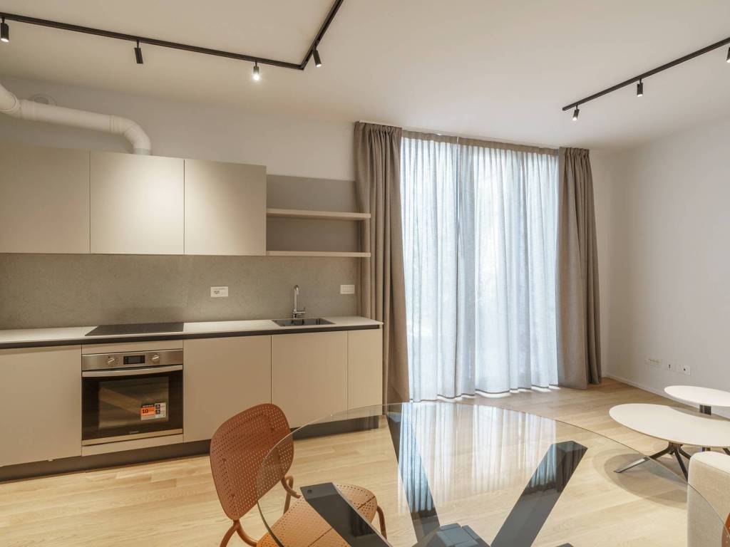 appartamento in affitto a Milano in zona Famagosta